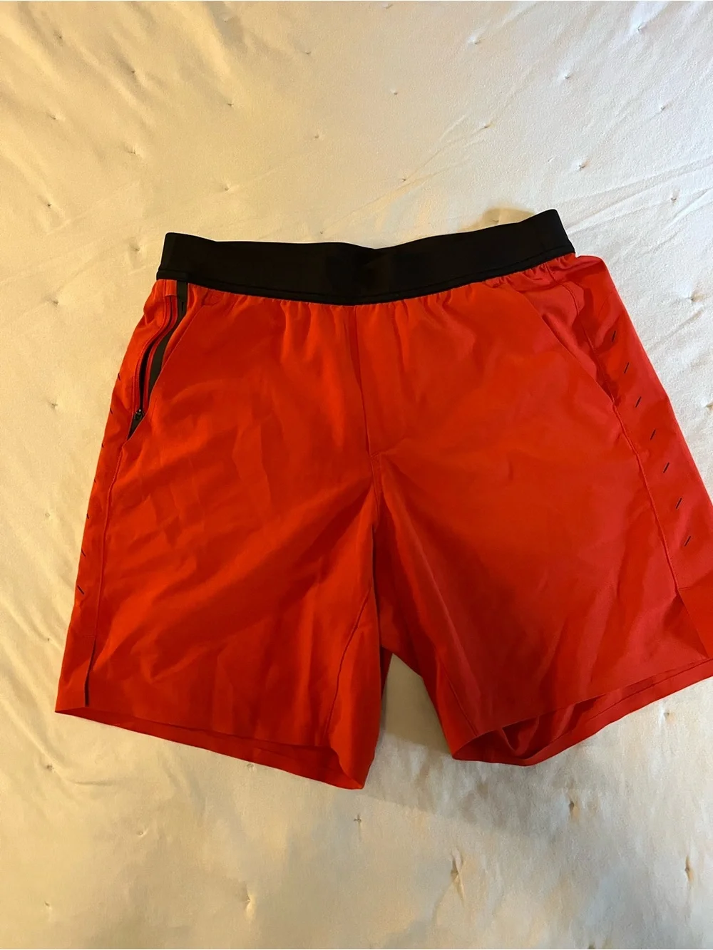 Ten thousand interval mens shorts size small